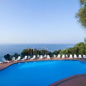 El Chico Hotel